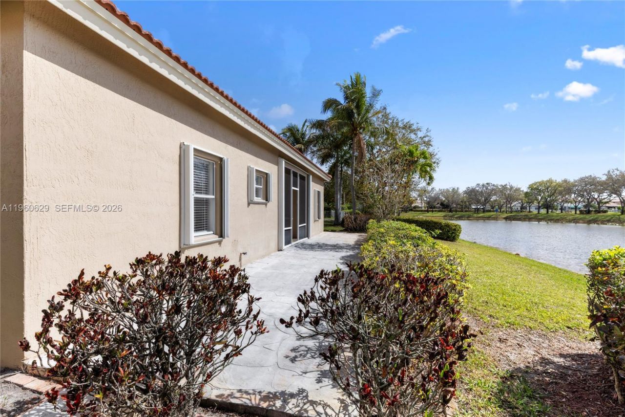 17036 NW 15th St, Pembroke Pines, FL 33028 Photo