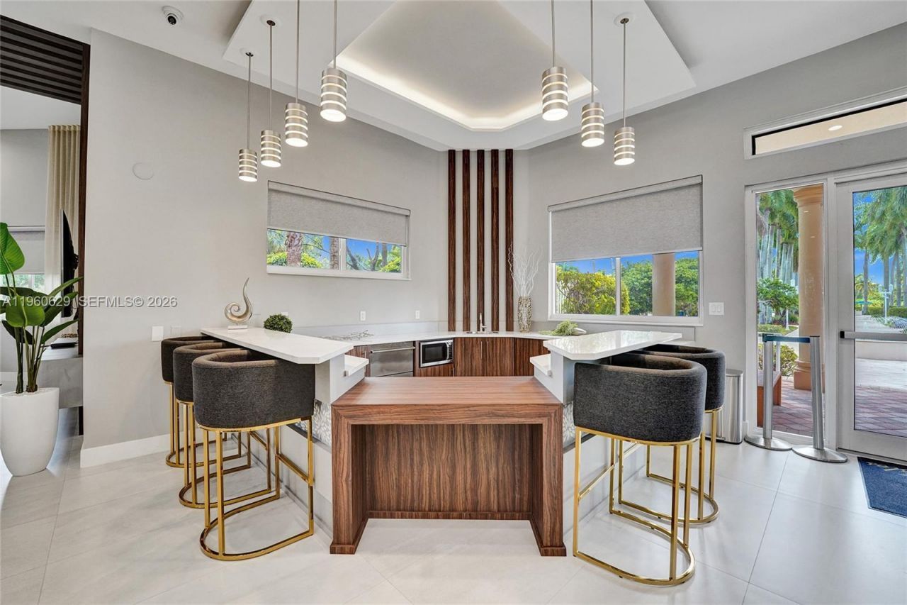 17036 NW 15th St, Pembroke Pines, FL 33028 Photo