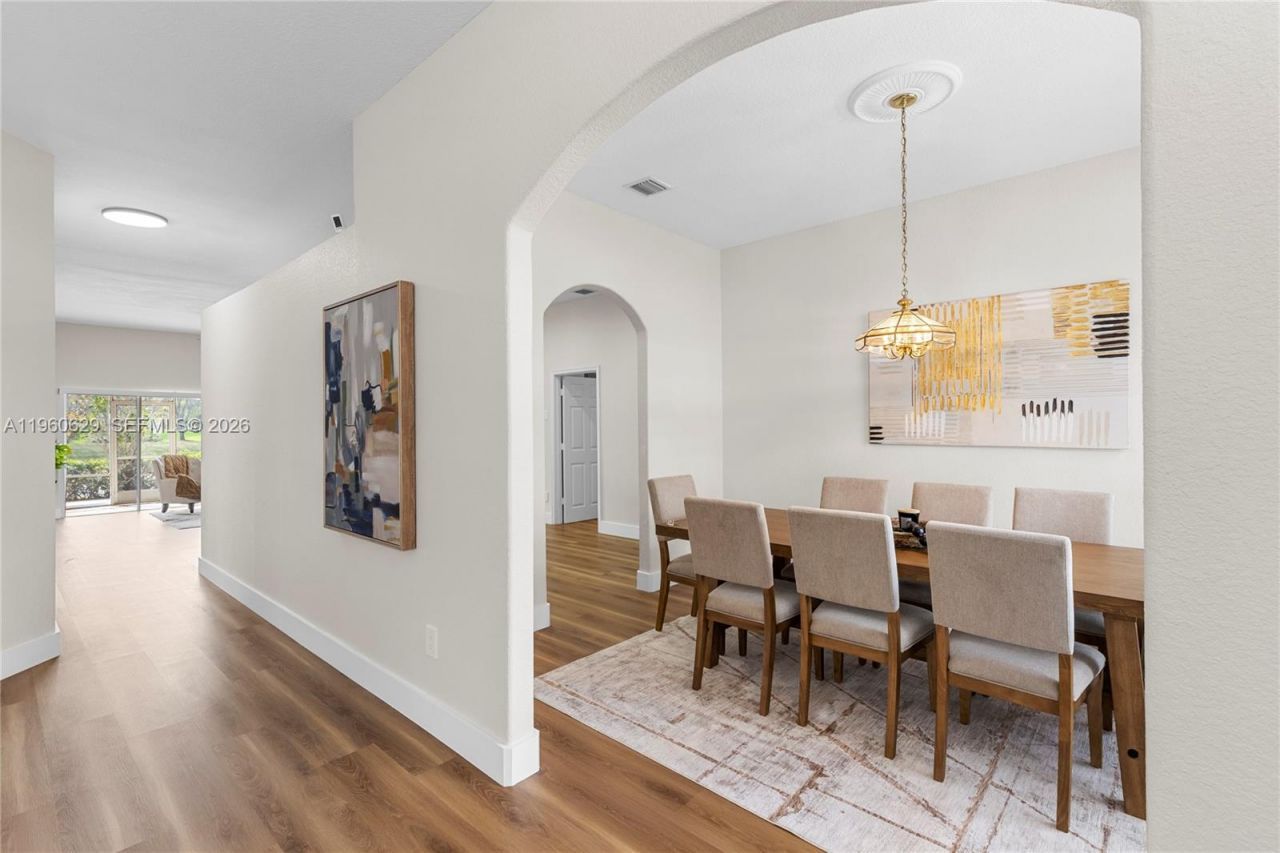 17036 NW 15th St, Pembroke Pines, FL 33028 Photo