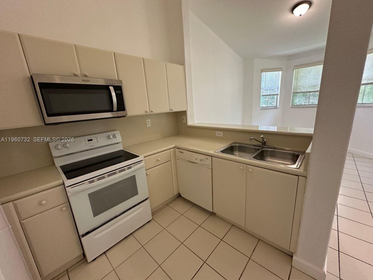 1568 SE 26th St , Unit 200, Homestead, FL 33035 Photo