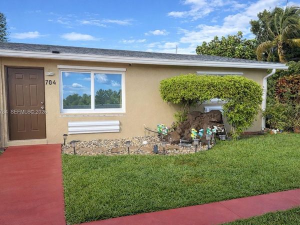 Unit 704, West Palm Beach, FL 33406