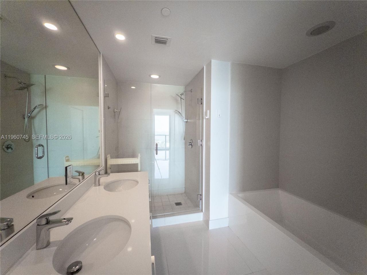 501 NE 31st St, Unit 1701, Miami, FL 33137 Photo