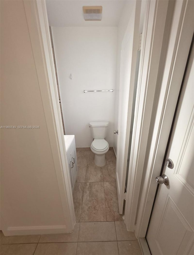 6710 SW 48th St , Miami, FL 33155 Photo