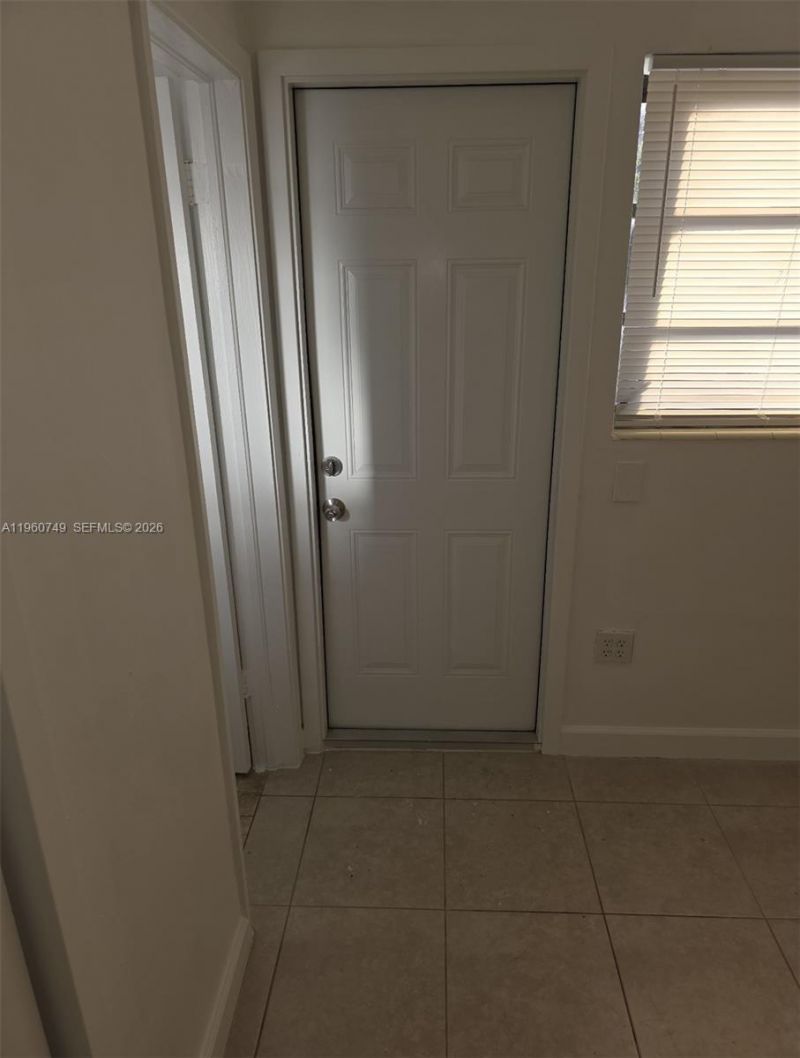 6710 SW 48th St , Miami, FL 33155 Photo