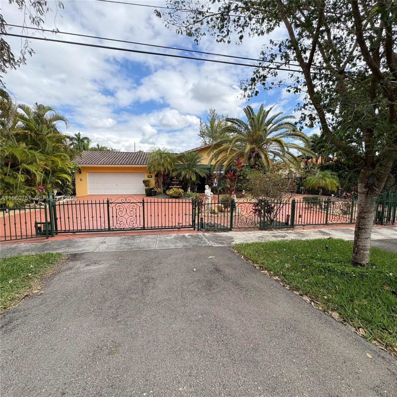 101 S Royal Poinciana Blvd, Miami Springs, FL 33166 Photo