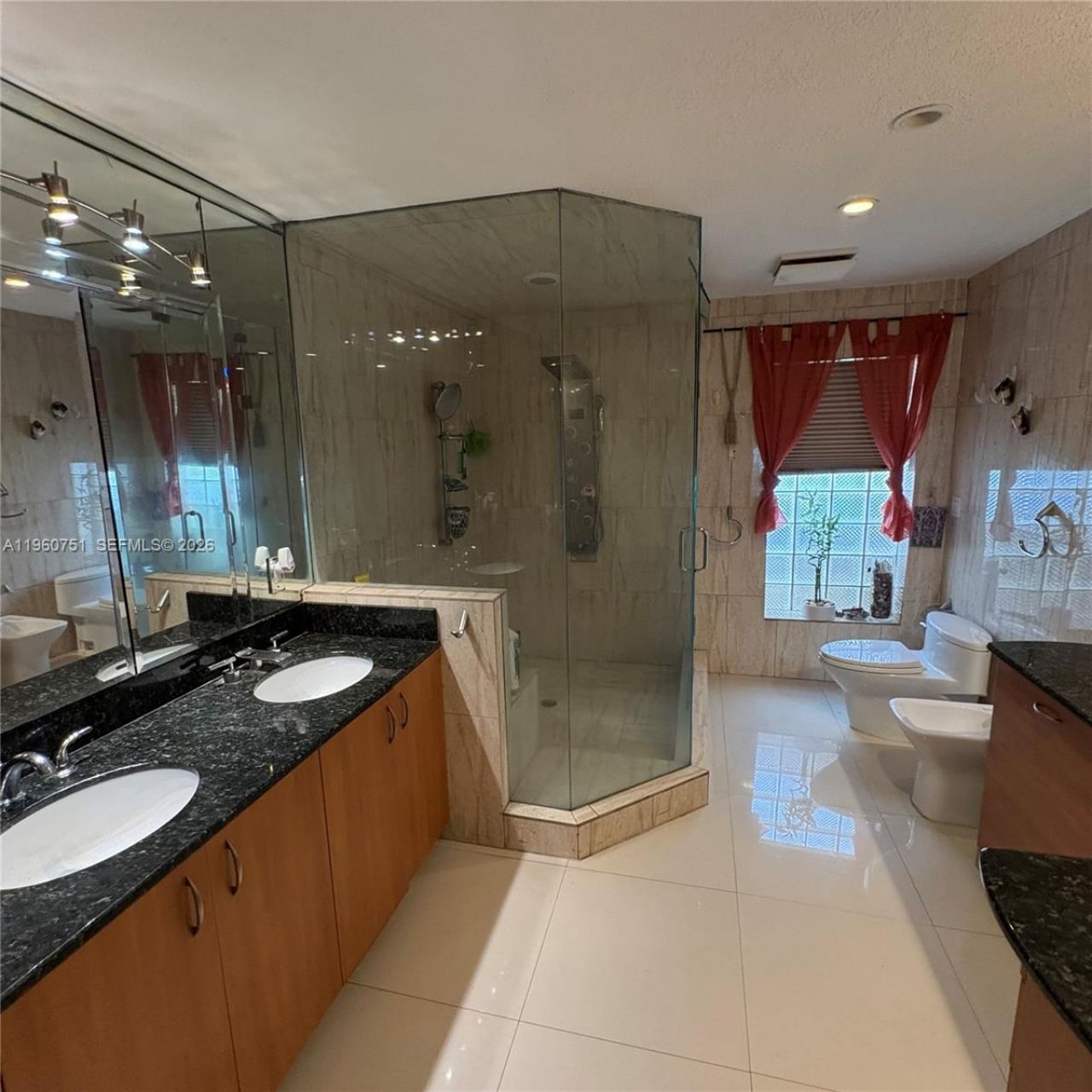 101 S Royal Poinciana Blvd, Miami Springs, FL 33166 Photo