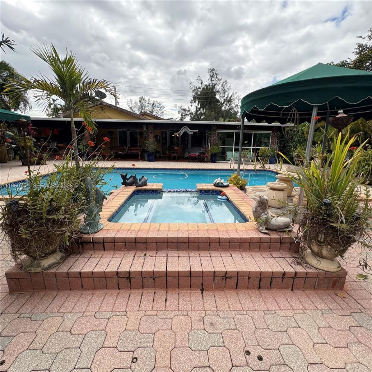 101 S Royal Poinciana Blvd, Miami Springs, FL 33166 Photo