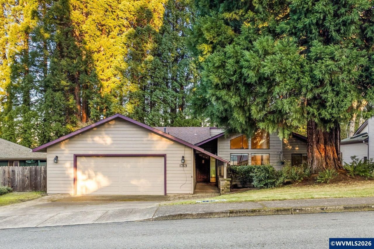 1769 Cinnamon Hill Dr Se, Salem, OR 97306 Main Photo
