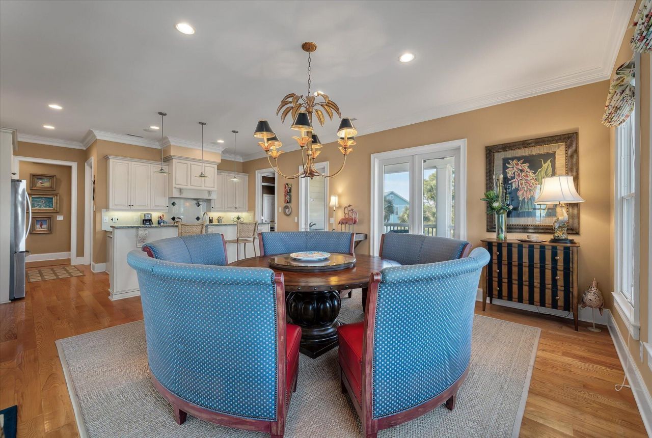 802 W Ashley Avenue Photo 11