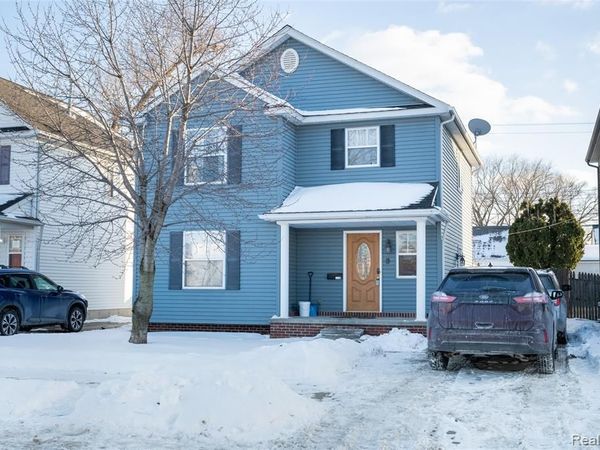 1750 E Woodruff Avenue, Hazel Park, MI 48030