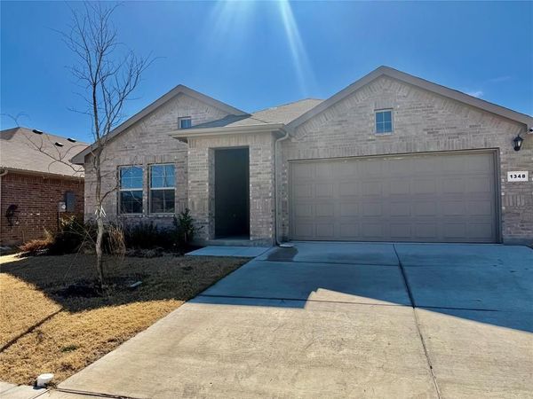 1348 Dillard Creek, Justin, TX 76427