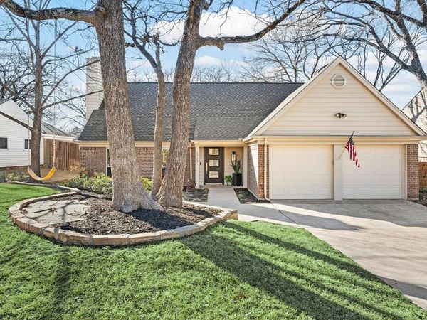 1707 Acorn Drive, Euless, TX 76039