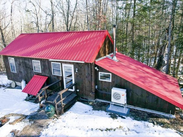 66R Ledge Farm Road, Nottingham, NH 03290