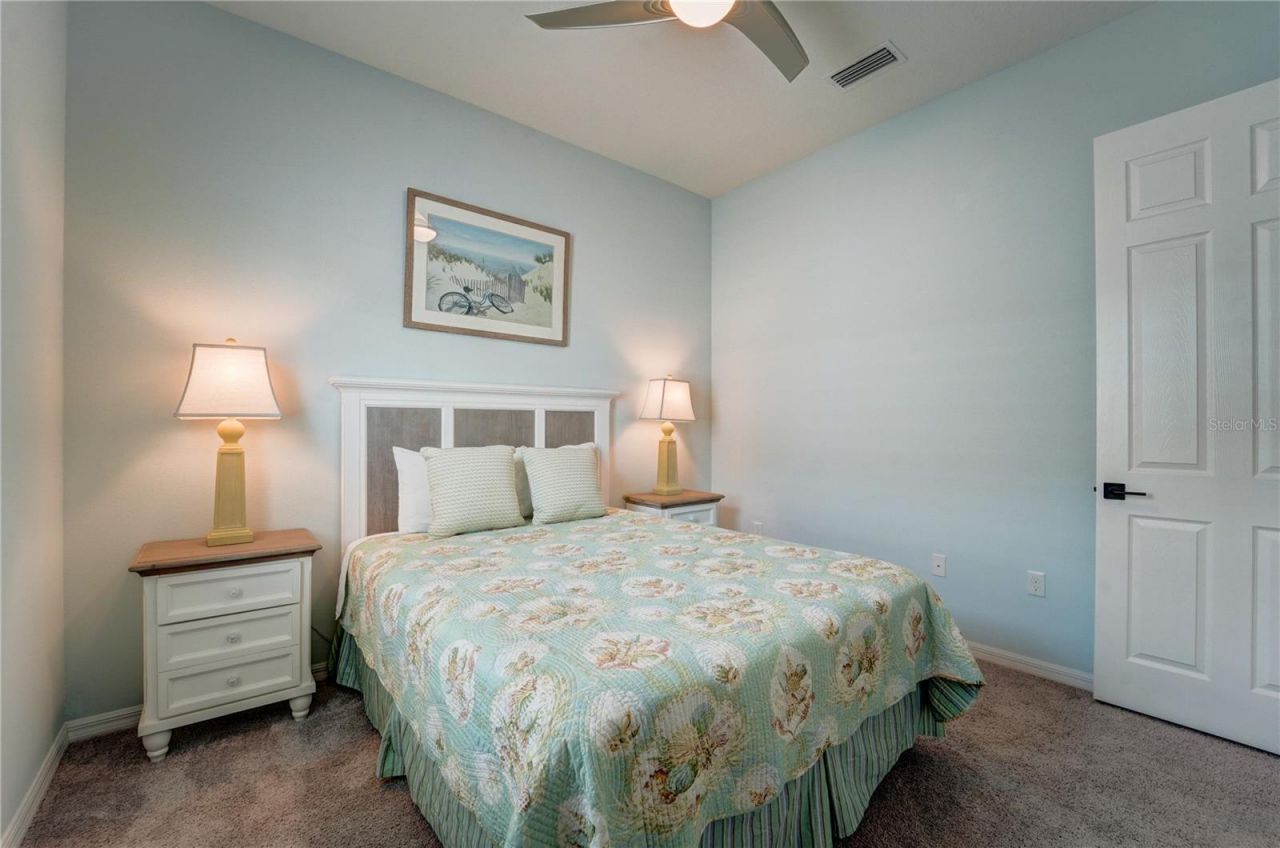 8144 37th Avenue Circle W, Bradenton, FL 34209 Photo