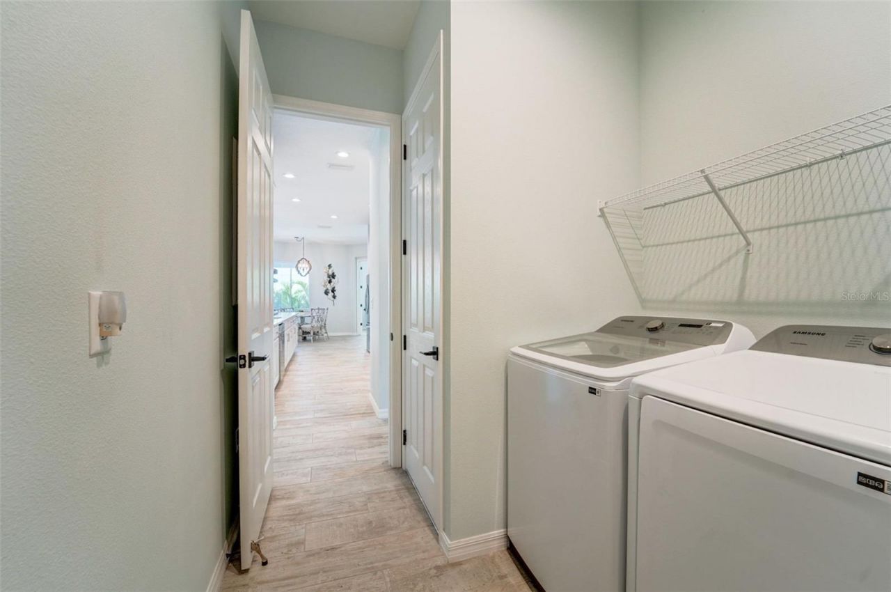 8144 37th Avenue Circle W, Bradenton, FL 34209 Photo