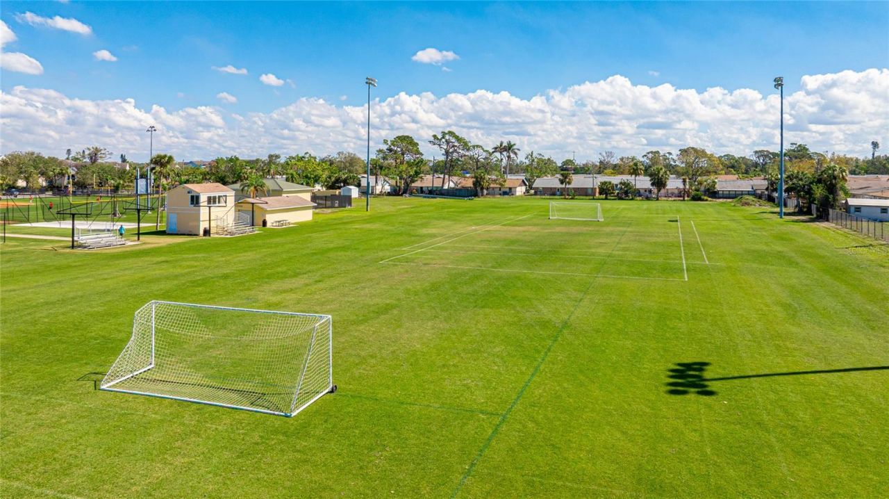 8144 37th Avenue Circle W, Bradenton, FL 34209 Photo