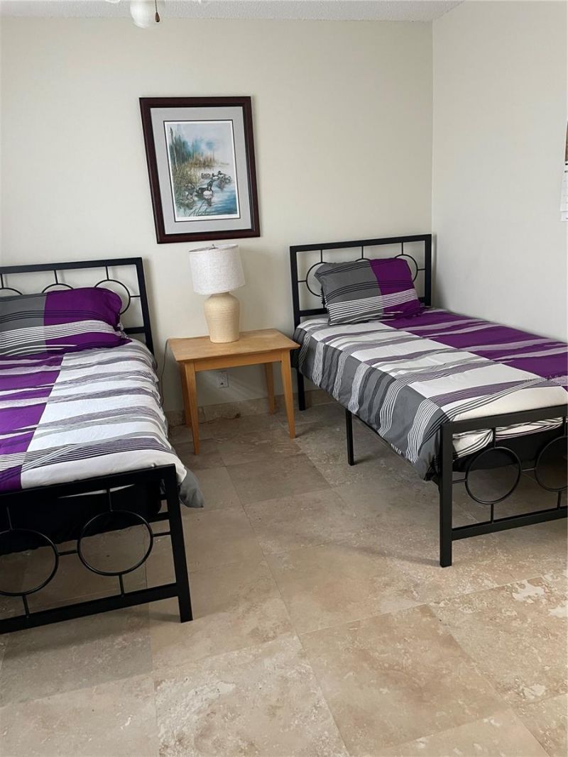 6260 Sun Boulevard, Unit 1, Saint Petersburg, FL 33715 Photo