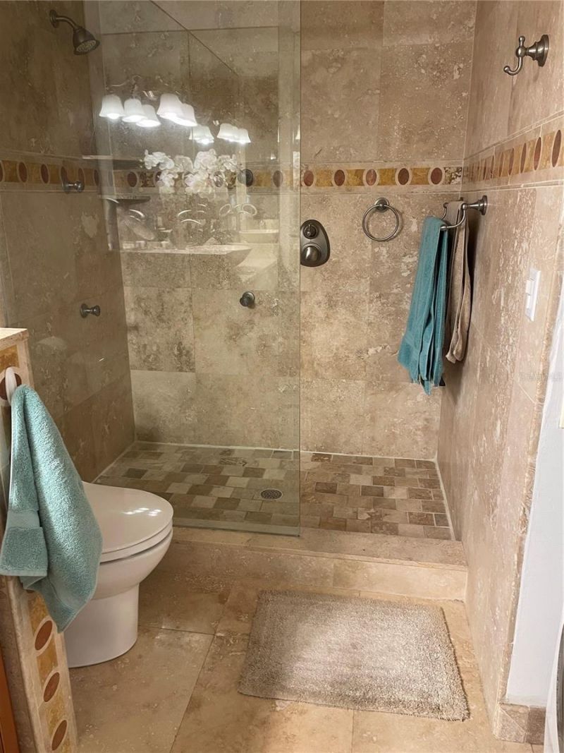 6260 Sun Boulevard, Unit 1, Saint Petersburg, FL 33715 Photo