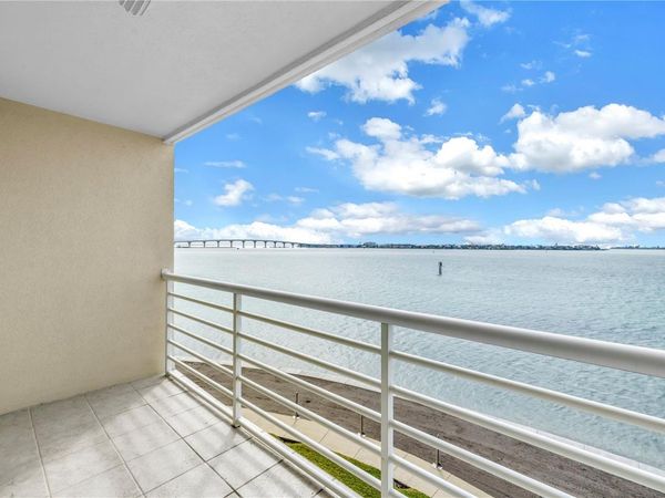 6105 BAHIA DEL MAR CIRCLE, Unit 384, ST PETERSBURG, FL 33715