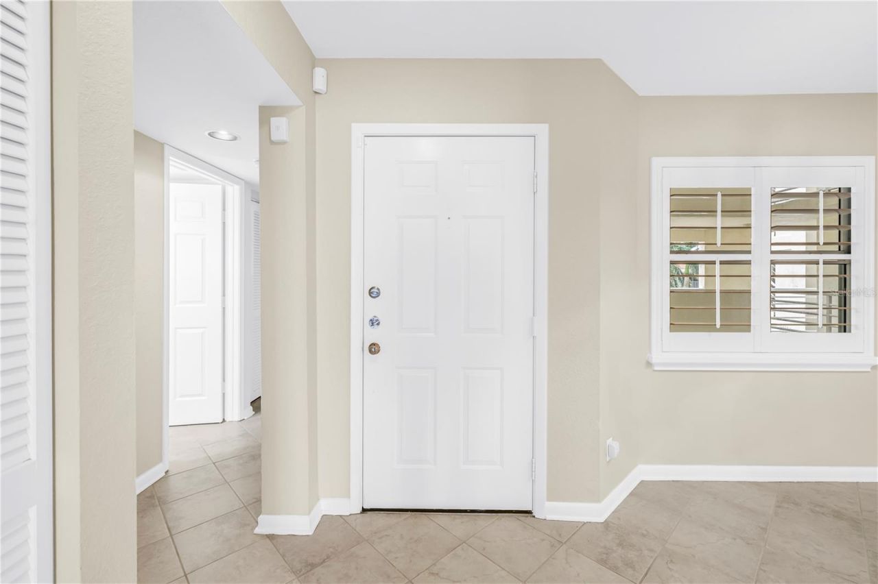 6105 Bahia Del Mar Circle, Unit 384, Saint Petersburg, FL 33715 Photo