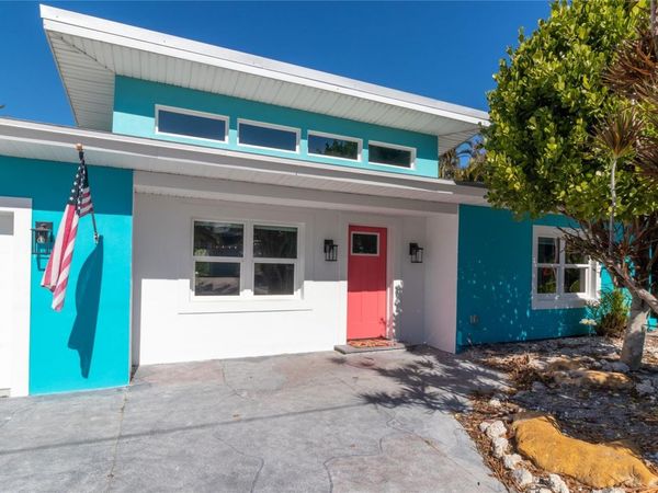 518 56TH STREET, HOLMES BEACH, FL 34217