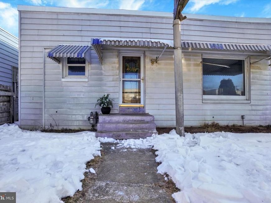 321 Fredrick Court, York, PA 17403 Main Photo