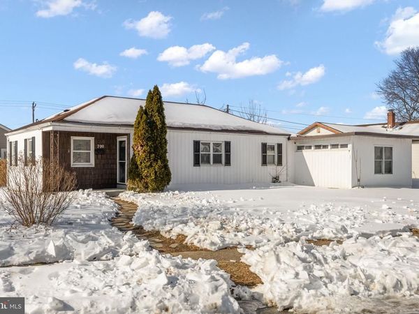 700 GARNET, WILMINGTON, DE 19804