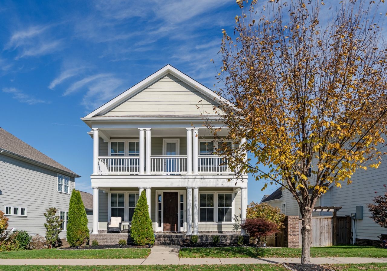 3228 Vinemont Dr, Thompsons Station, TN 37179 Main Photo