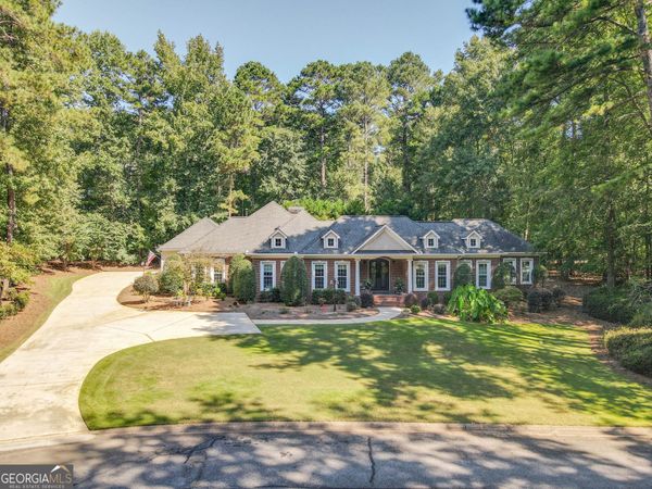 125 County Down, Fayetteville, GA 30215