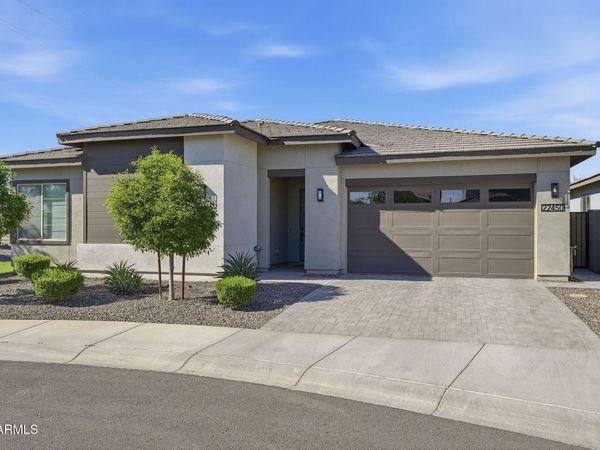 22450 E STIRRUP Street, Queen Creek, AZ 85142