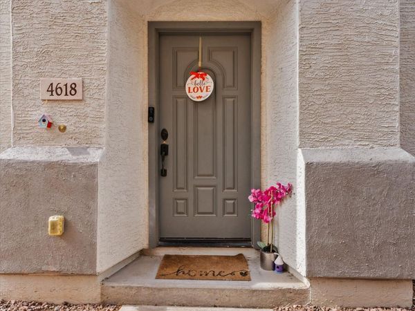 4618 E LAUREL Court, Gilbert, AZ 85234