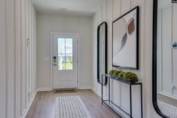 139 Bloomsbury Drive photo 4