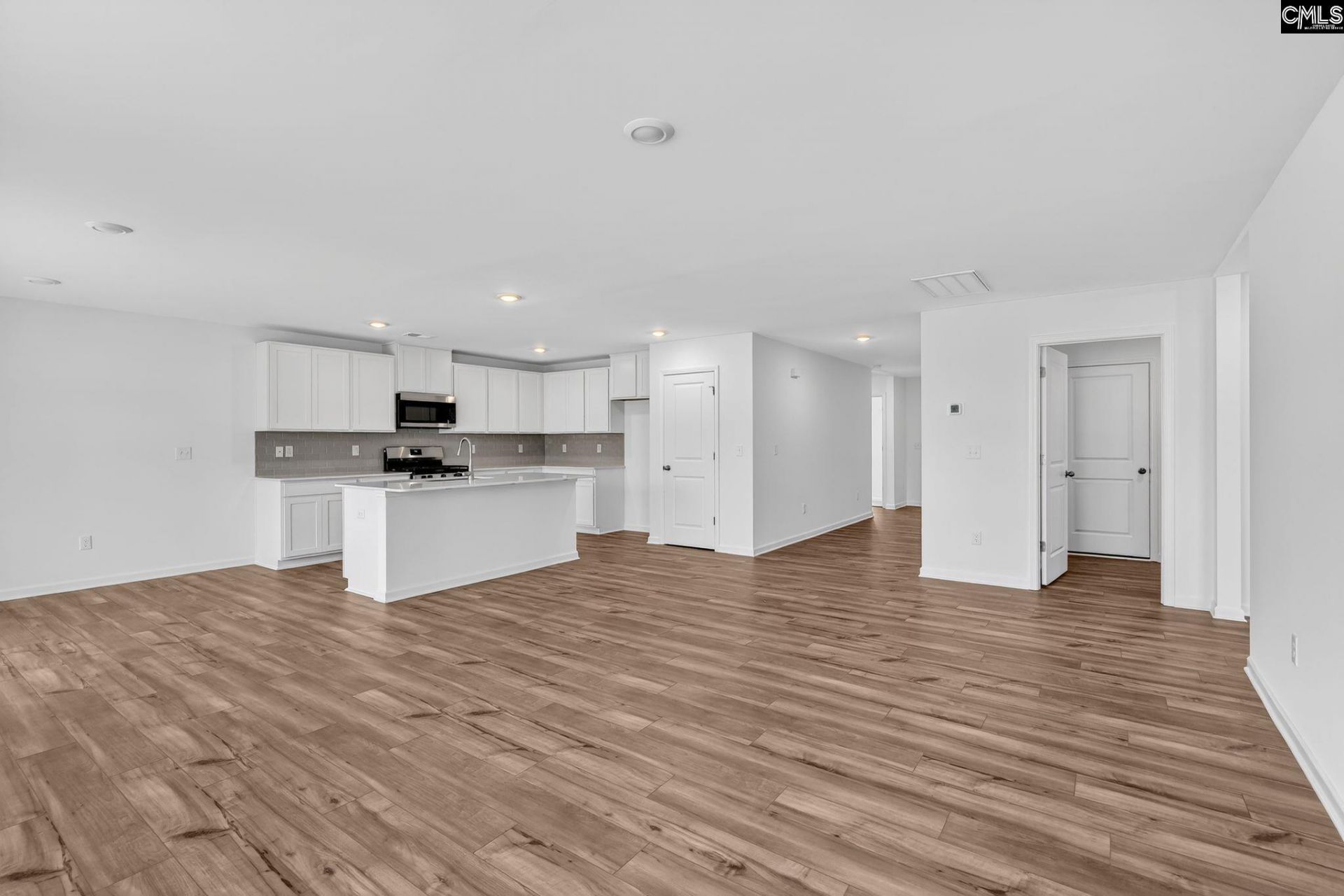 472 Happy Hollow Drive Photo 5