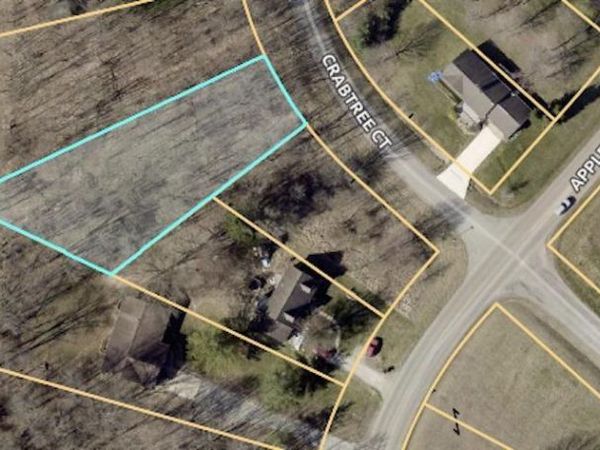 11 Crabtree Court, Howard, OH 43028