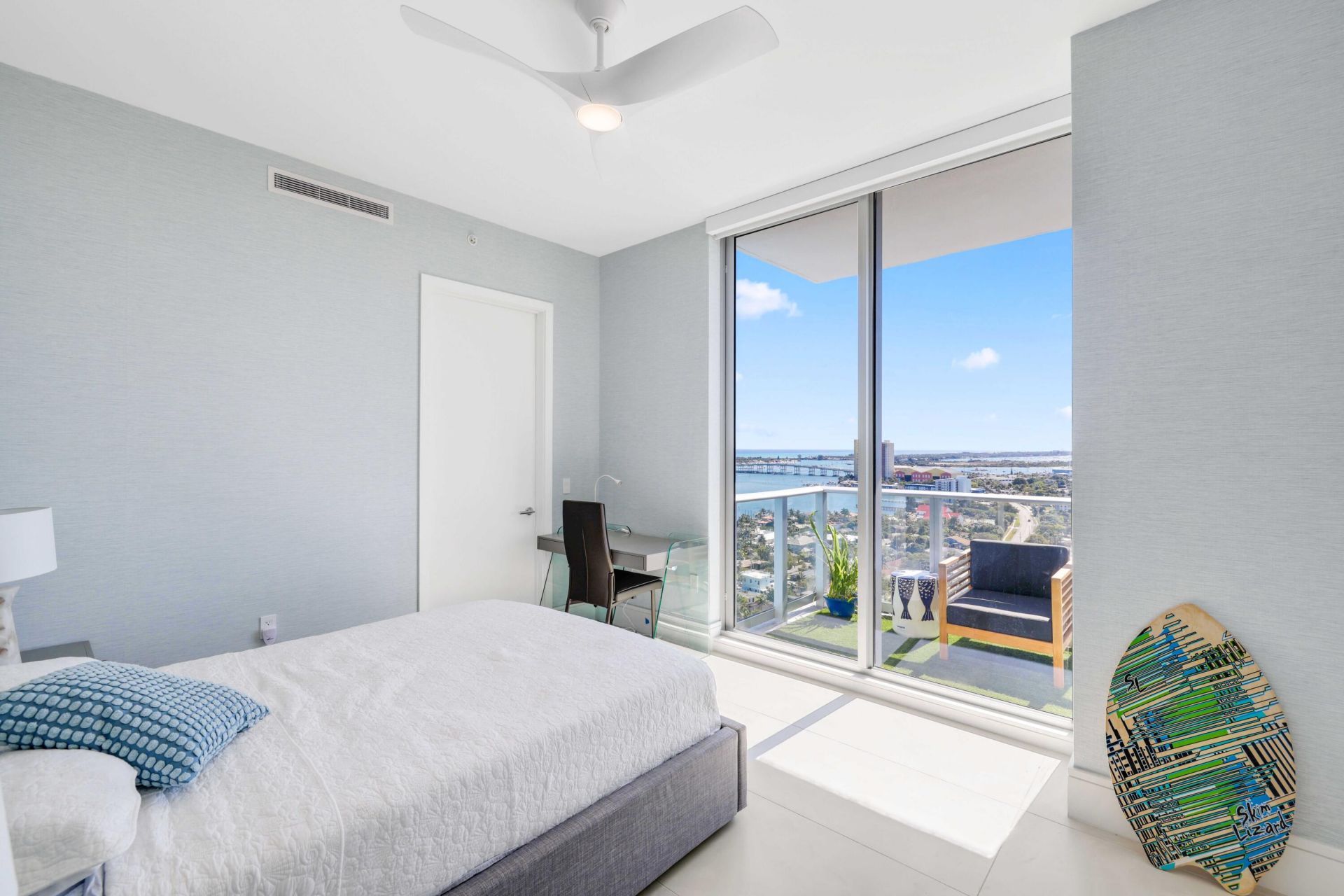 220 Lake Shore Drive, Unit 2112, Lake Park, FL 33403 Photo