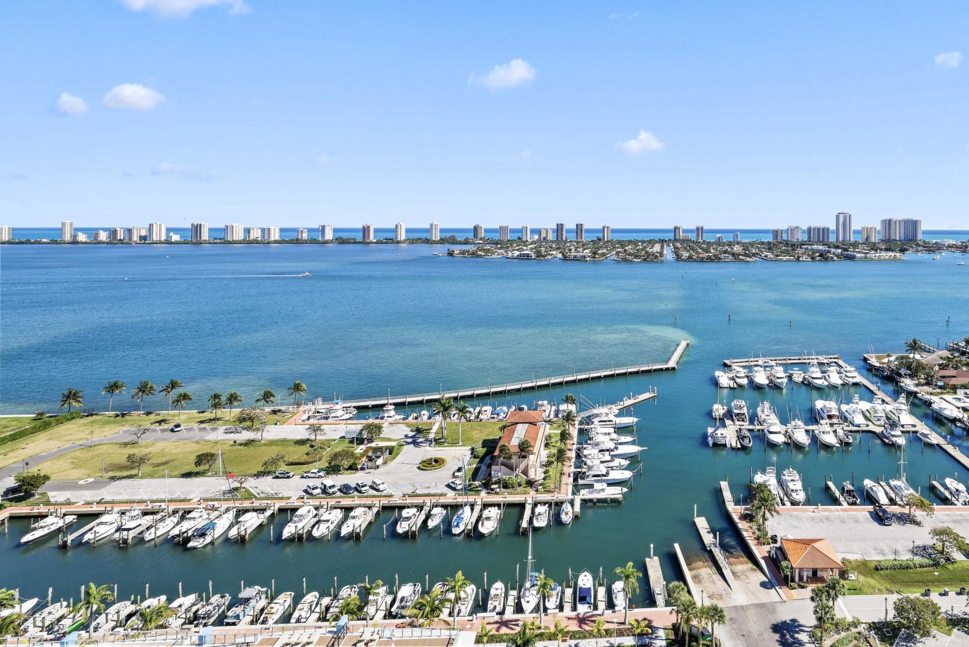 220 Lake Shore Drive, Unit 2112, Lake Park, FL 33403 Photo