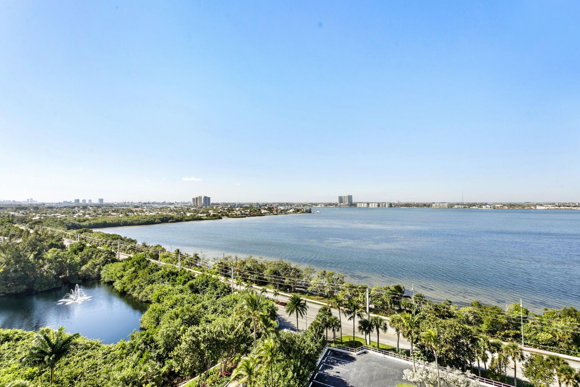 5080 N Ocean Drive, Unit 9d, Singer Island, FL 33404 Photo