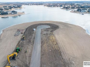 338 Marina Way, Ashland, NE 68003