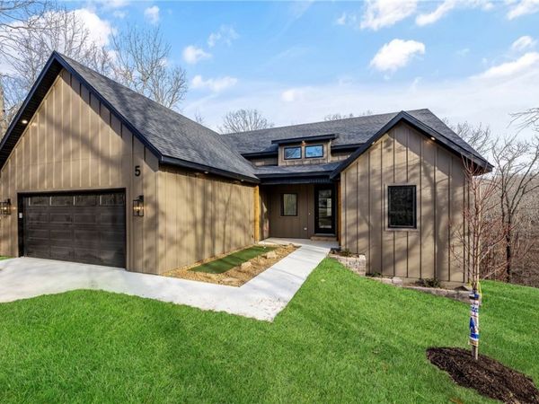 5 Carpenter Lane, Bella Vista, AR 72715