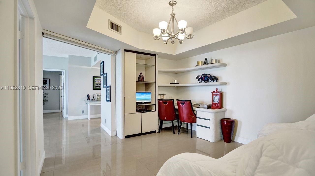 20281 E Country Club Dr, Unit 809, Aventura, FL 33180 Photo