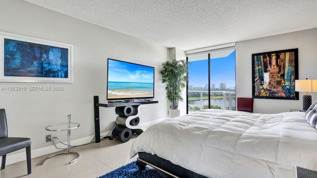 20281 E Country Club Dr, Unit 809, Aventura, FL 33180 Photo