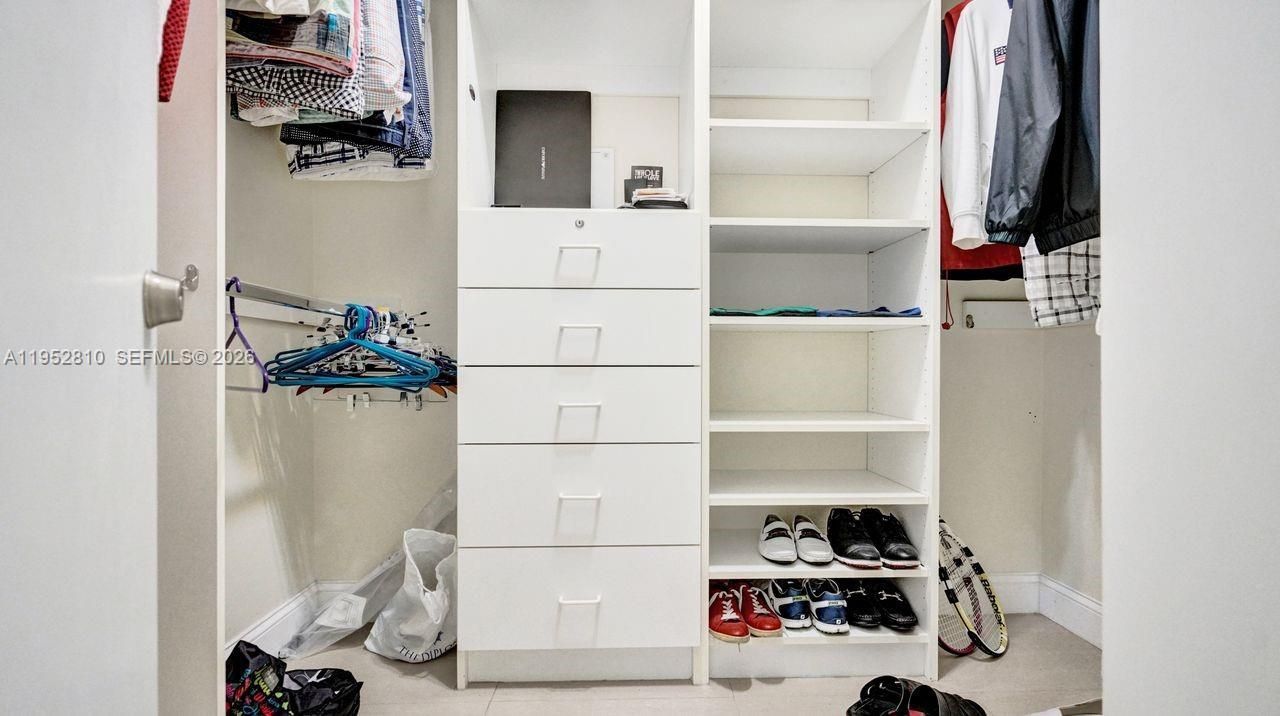 20281 E Country Club Dr, Unit 809, Aventura, FL 33180 Photo