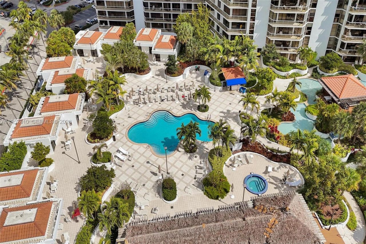 20281 E Country Club Dr, Unit 809, Aventura, FL 33180 Photo