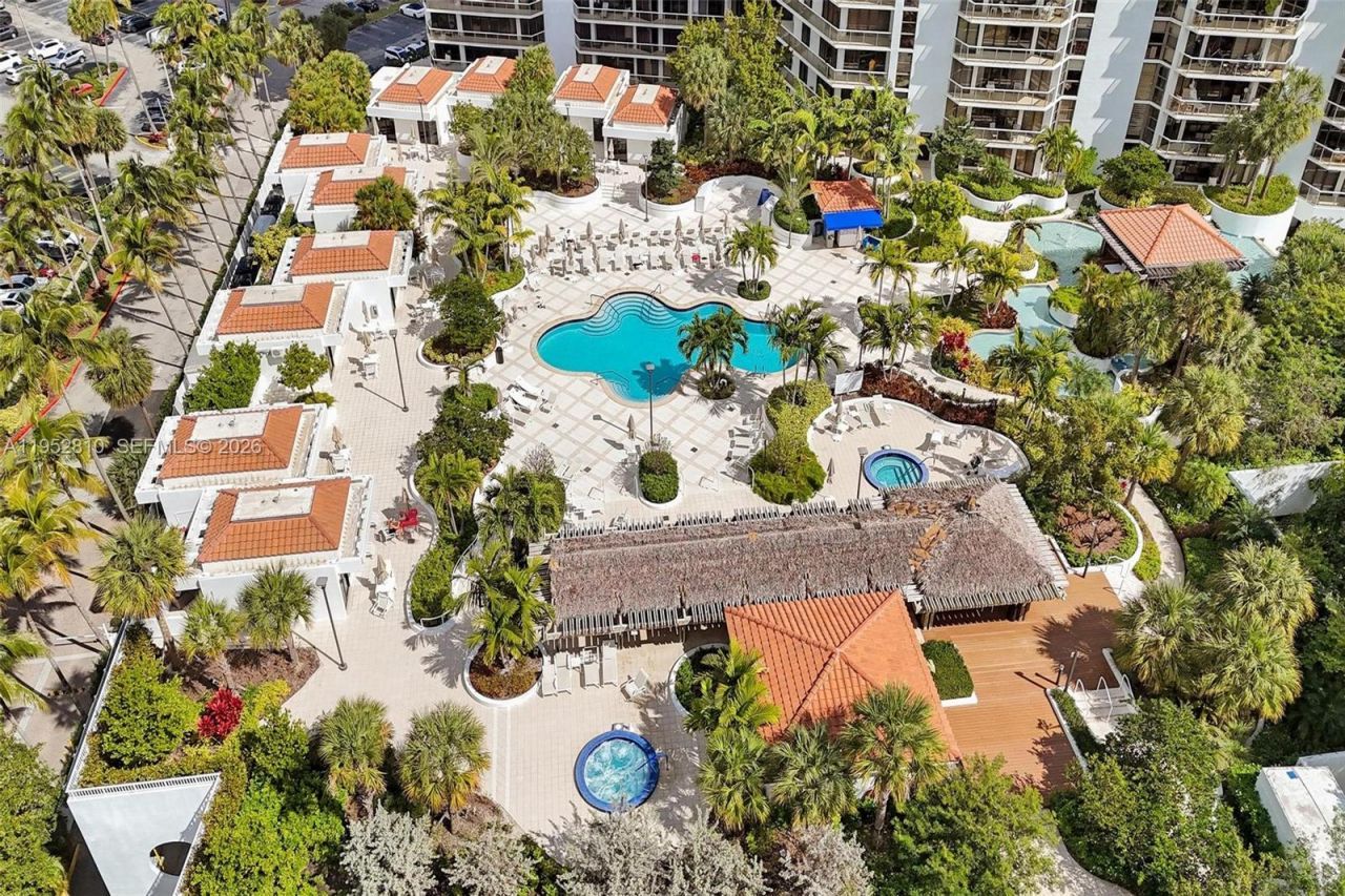 20281 E Country Club Dr, Unit 809, Aventura, FL 33180 Photo