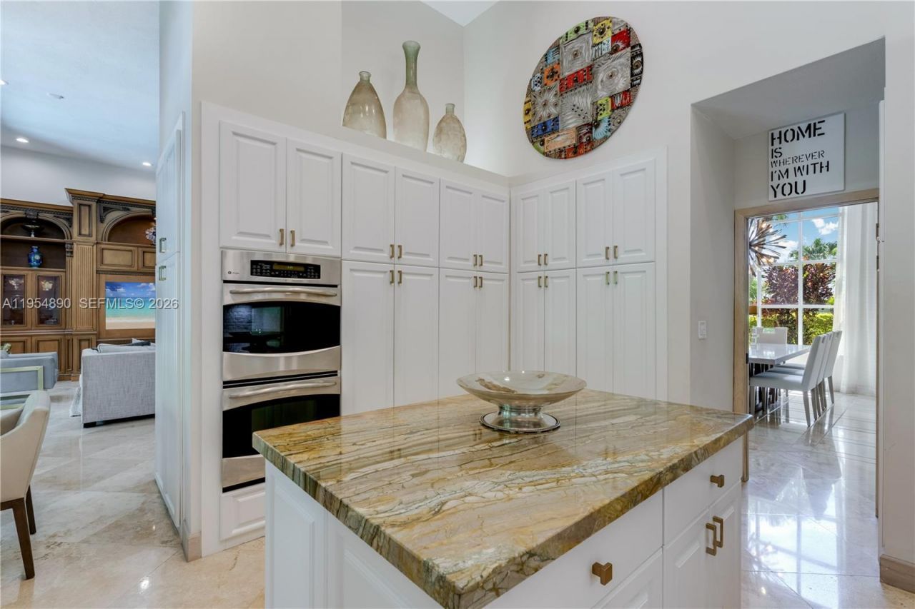 10521 SW 123rd St, Miami, FL 33176 Photo