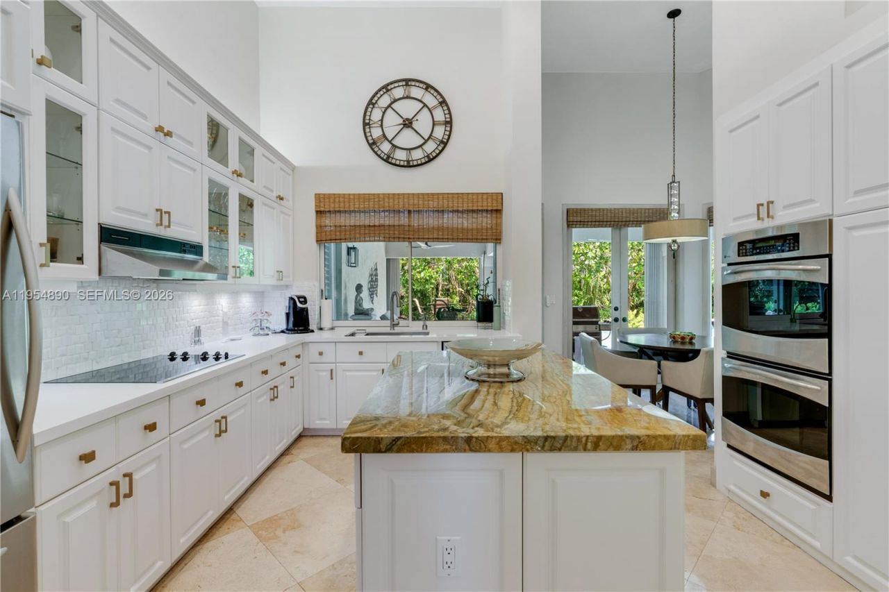 10521 SW 123rd St, Miami, FL 33176 Photo