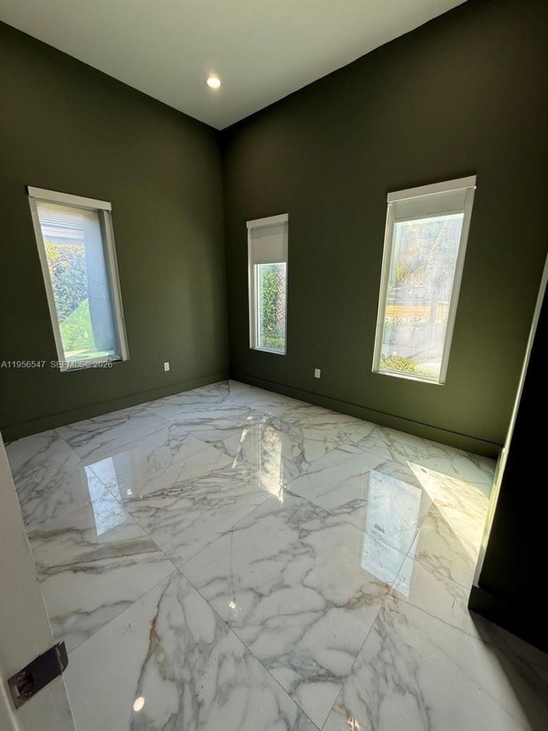 9839 SW 213th St, Cutler Bay, FL 33189 Photo