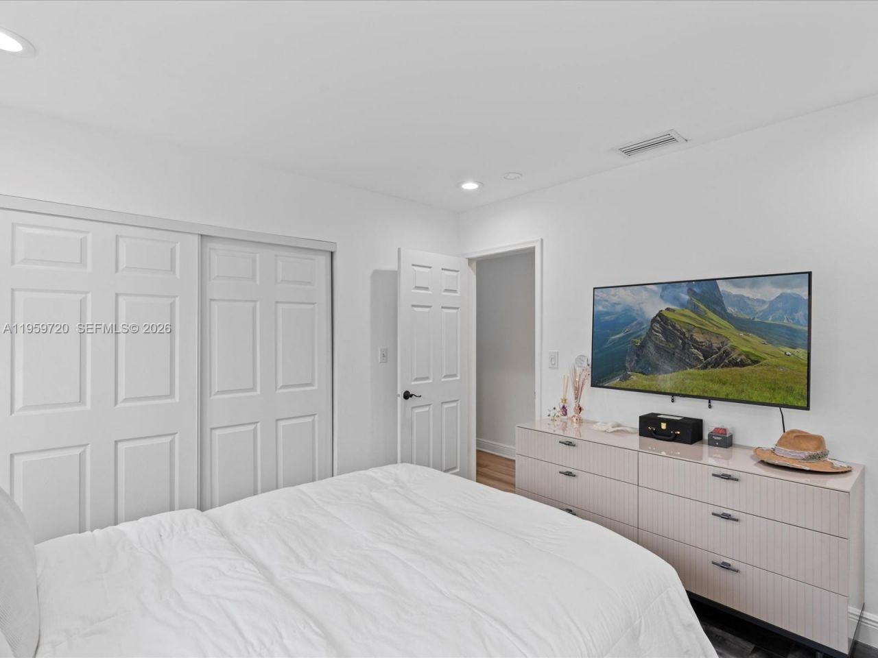 1113 N 46th Ter, Hollywood, FL 33021 Photo