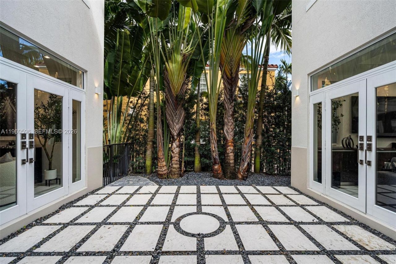 722 Navarre Ave , Coral Gables, FL 33134 Photo