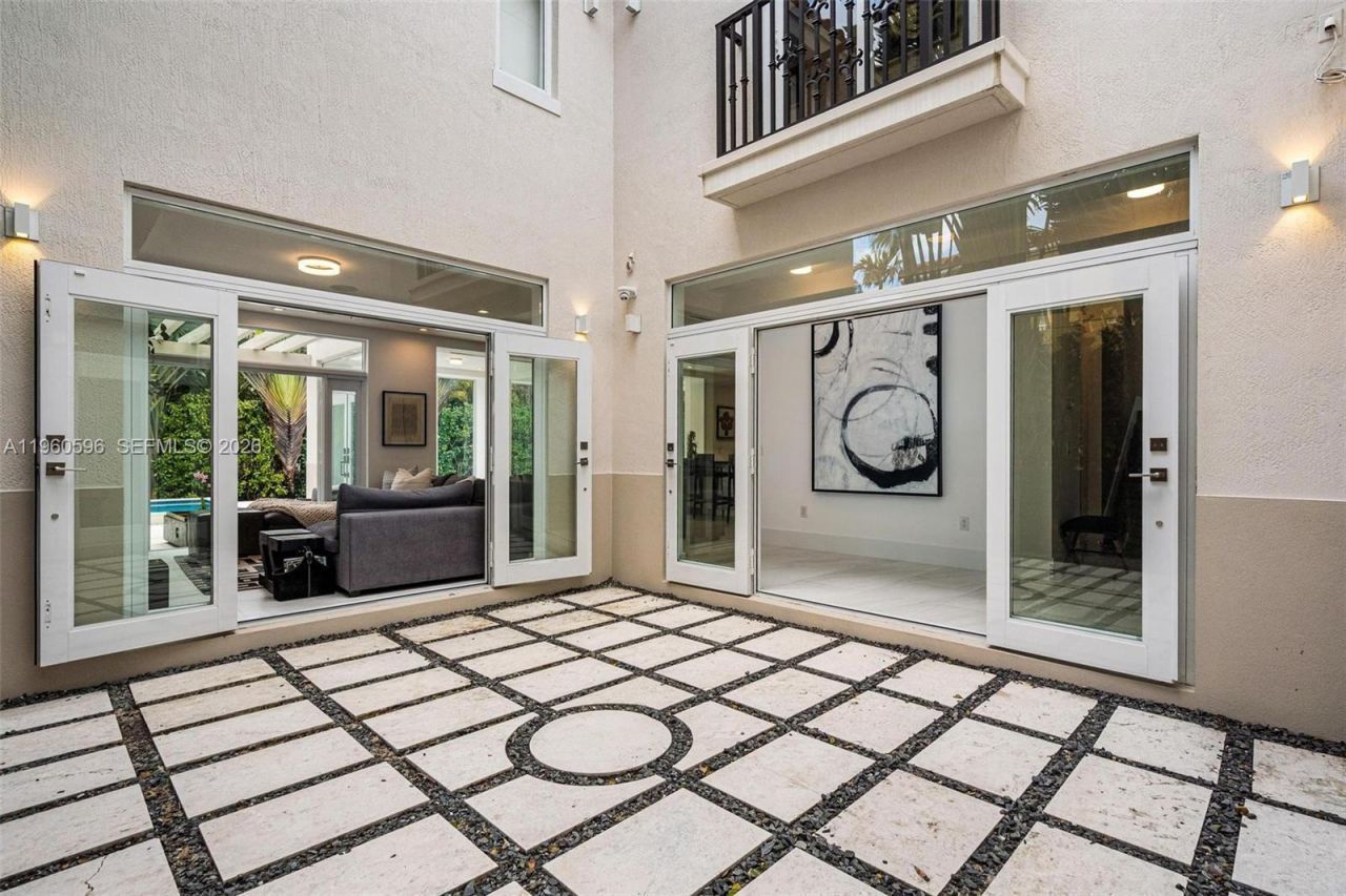 722 Navarre Ave , Coral Gables, FL 33134 Photo